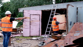 Демонтаж гаражей в Беслане, цена от 1740 руб. – услуги под ключ от 2Землекопа-Бсл